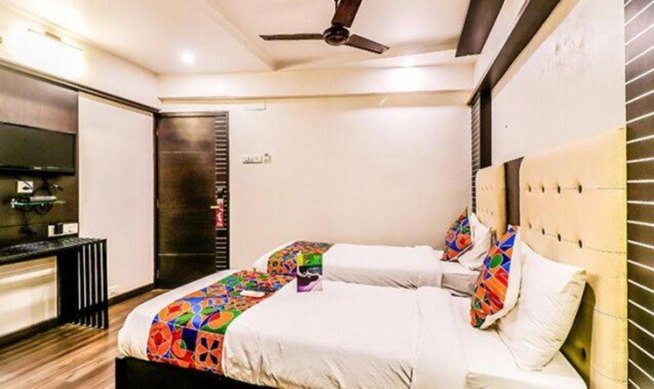 Fabhotel Blue Diamond Turambhe Exterior foto