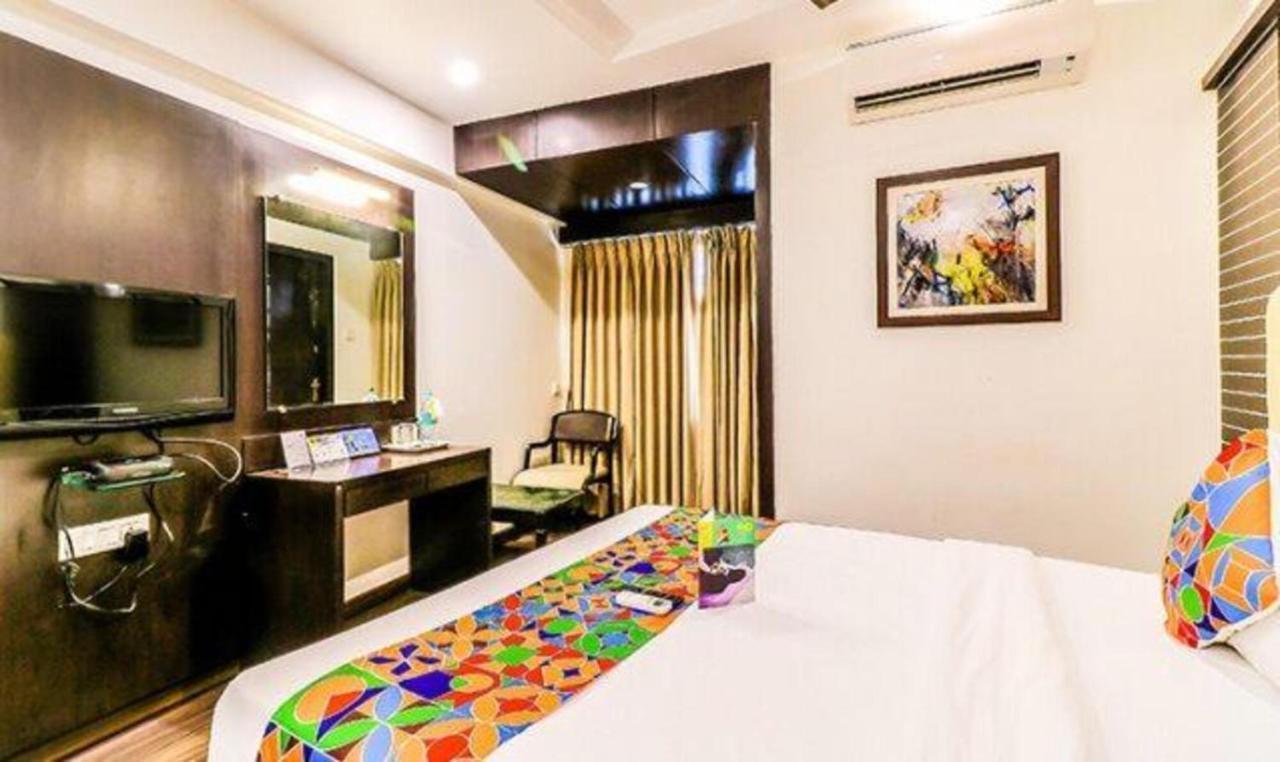 Fabhotel Blue Diamond Turambhe Exterior foto